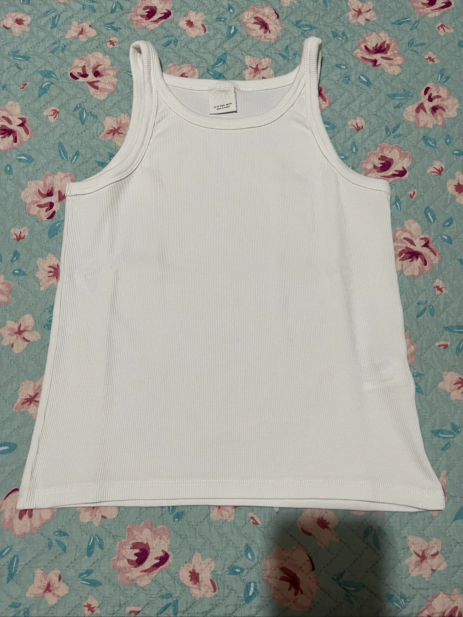 Camisola branca sem manga Zara / Pull blanc sans manches Zara